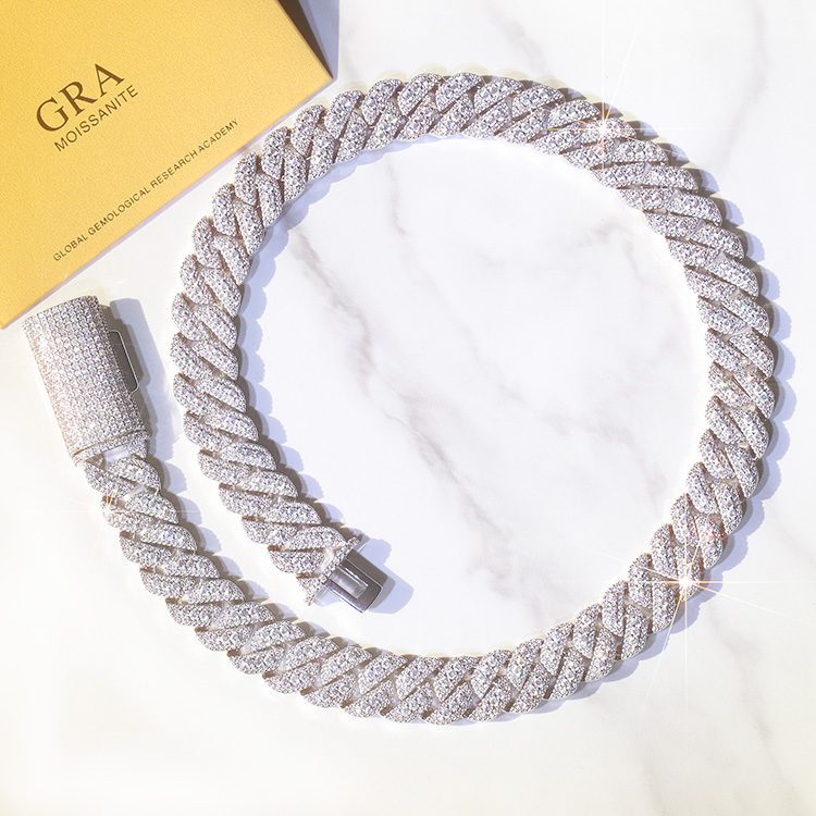 Moissanite Cuban Link Chain Iced Out - Kalung Rantai Cuban Link Berlian Perak