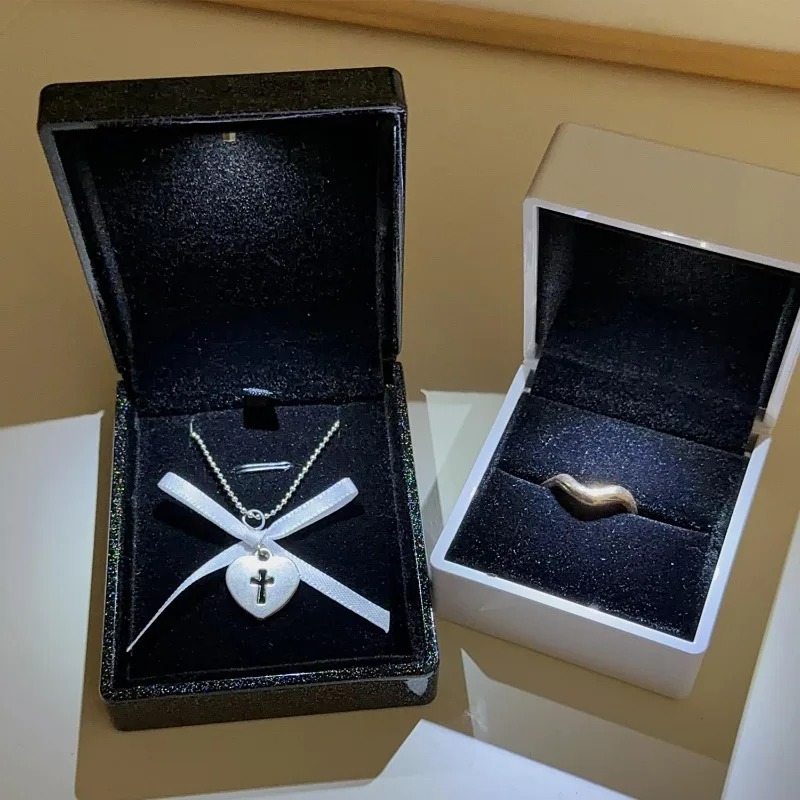 Kotak Cincin LED Persegi Belud - Velvet Ring Box Led Light Proposal ulasan dan harga