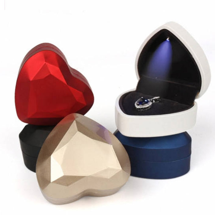 Kotak Perhiasan Cincin Berbent - Velvet Ring Box Led Light Proposal ulasan dan harga