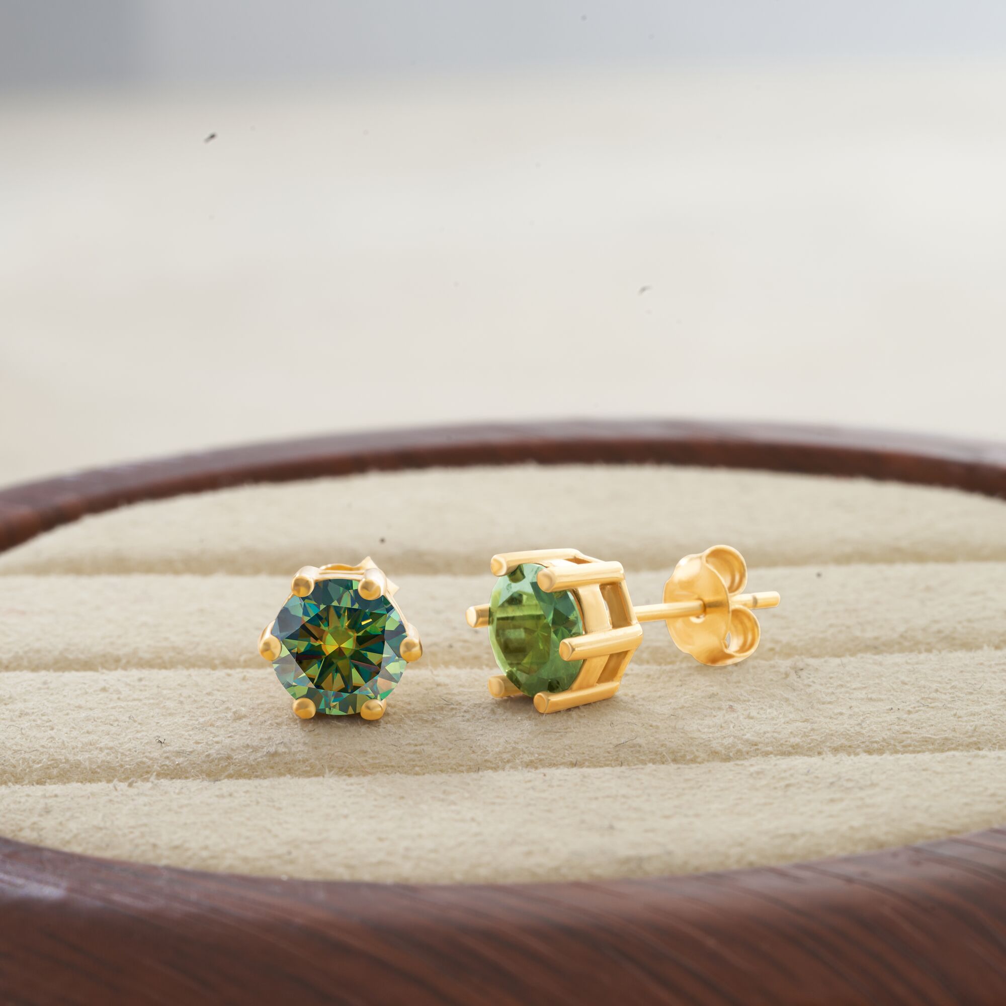 Anting Kancing Moissanite 925  - Moissanite Stud Earrings Round Cut 1Ct ulasan dan harga