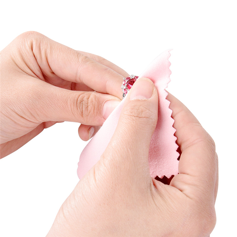 50 Buah Kain Pembersih Perhias - Jewelry Polishing Cloth Silver Cleaner ulasan dan harga