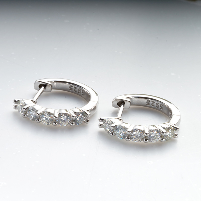 JoyceJelly 925 perak murni Moi - Moissanite Stud Earrings Round Cut 1Ct ulasan dan harga