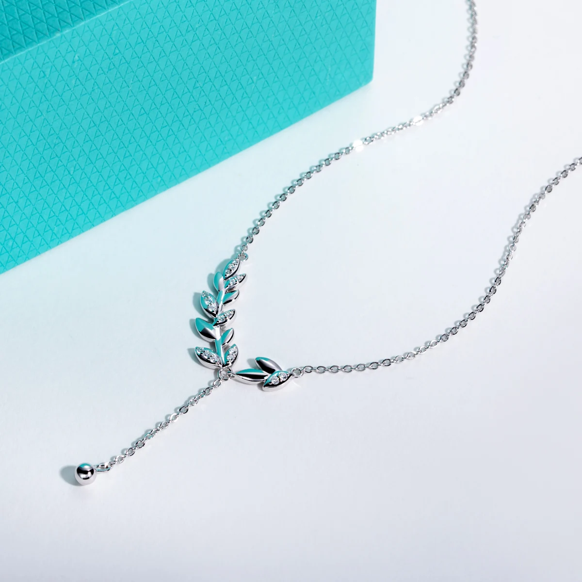 QIBAOKU Liontin Bentuk Telinga - Moissanite Pendant Necklace Solitaire ulasan dan harga